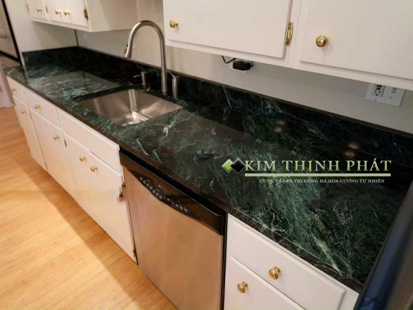 Bàn Bếp Đá Xanh Tia Chớp