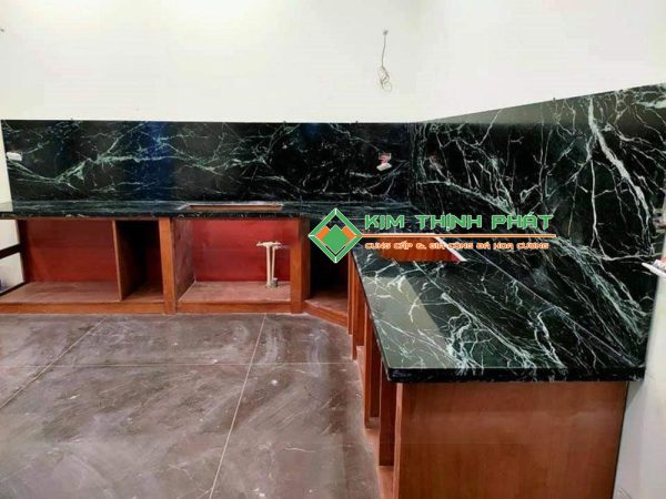 Đá Marble Xanh Tia Chớp (Xanh Mạng Nhện) ốp bàn bếp