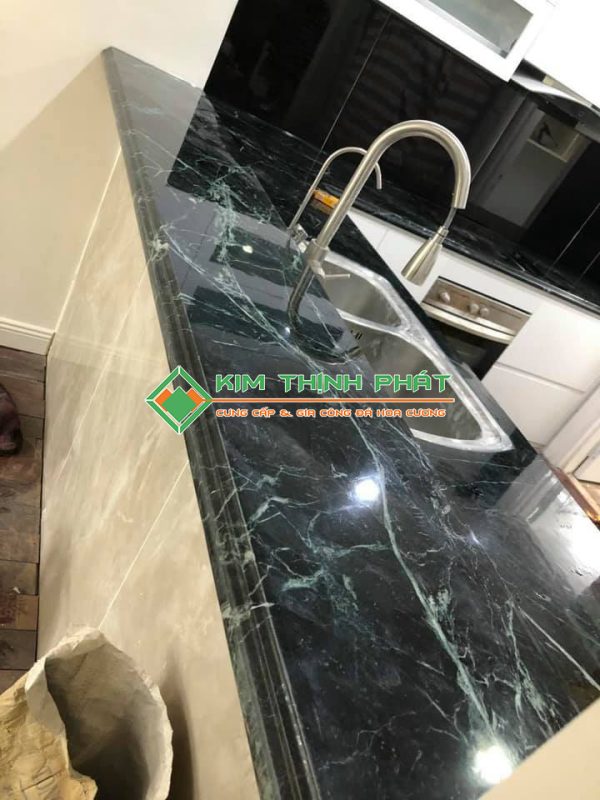 Đá Marble Xanh Tia Chớp (Xanh Mạng Nhện) ốp bàn bếp