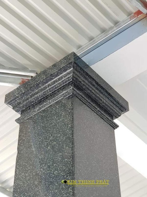 ốp cột đá đen ấn độ bông lài