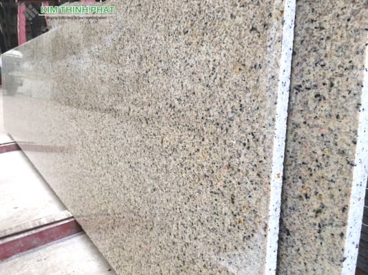 có 3 loại đá hoa cương vàng bình Định được sử dụng trên thị trường có 3 loại đá hoa cương vàng bình Định được sử dụng trên thị trường