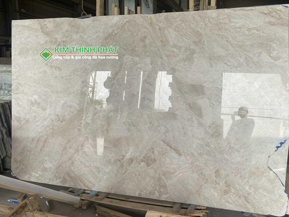 Giá Đá Marble Kem Hoàng Gia (Daina Beige) Ốp Tường, Tranh Đá Đối Xứng, Vách Tivi, Ốp Cầu Thang, Mặt Tiền Cầu Thang Máy Tại THPHCM, Hà Nội