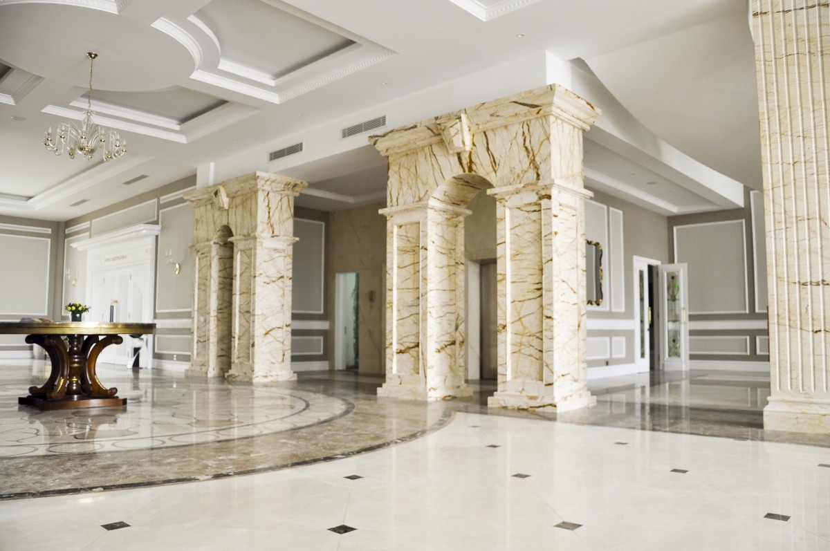 mẫu cột ốp đá marble tự nhiên đẹp