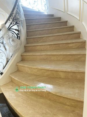 Đá Marble Kem Oman Bông Lớn ốp bậc cầu thang