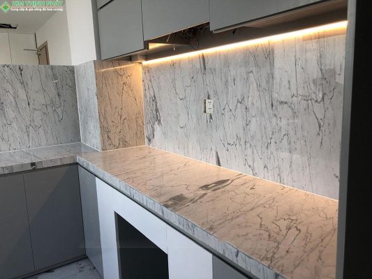 Đá marble tự nhiên ốp bàn bếp ở Quận 6