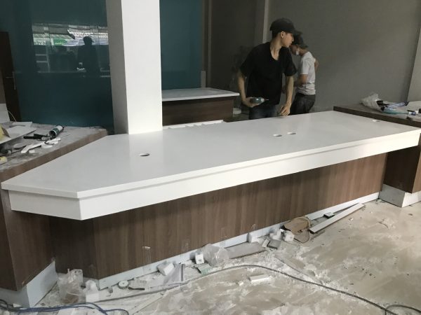 Đá Solid Surface ốp quầy bar